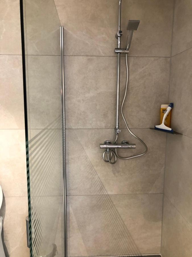 Chambres D'Hotes Les Grisons Houyet Екстер'єр фото